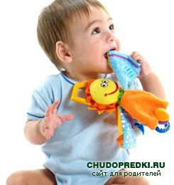 Развивающие игрушки для ребенка