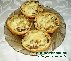 Булочки с курицей