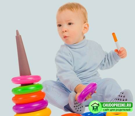 Какими должны быть игрушки для детей до года?