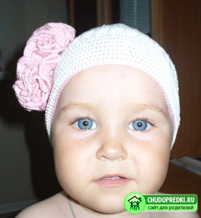 летняя шапочка для девочки