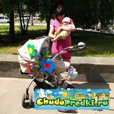 Как украсить коляску?