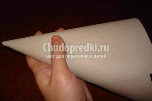 новогодние поделки с детьми. Ёлочка из бумаги своими руками