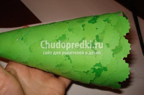 новогодние поделки с детьми. Ёлочка из бумаги своими руками