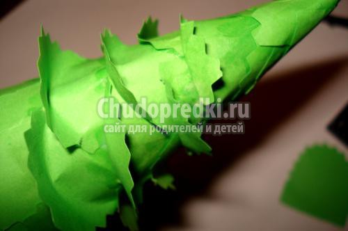 новогодние поделки с детьми. Ёлочка из бумаги своими руками