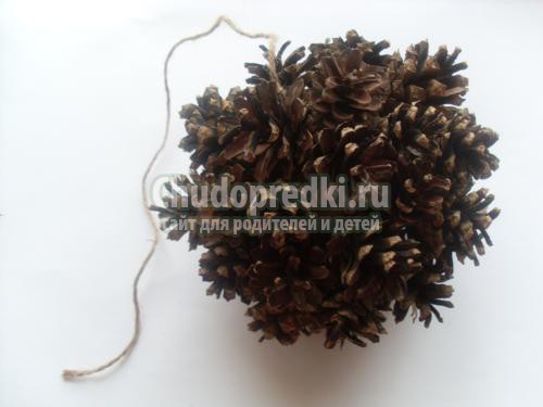 зимние поделки из шишек