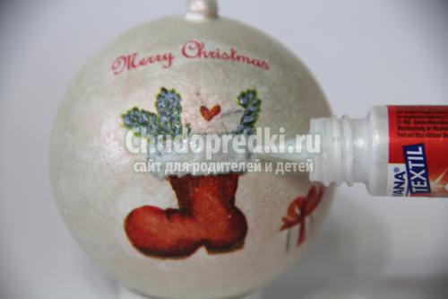декупаж елочных игрушек. Шар