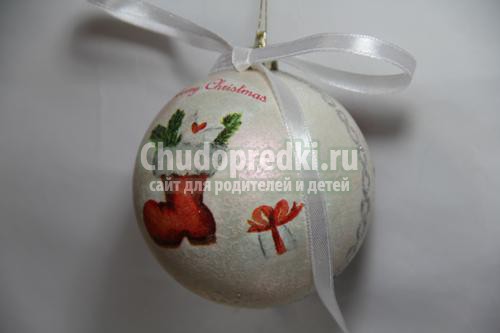 декупаж елочных игрушек. Шар