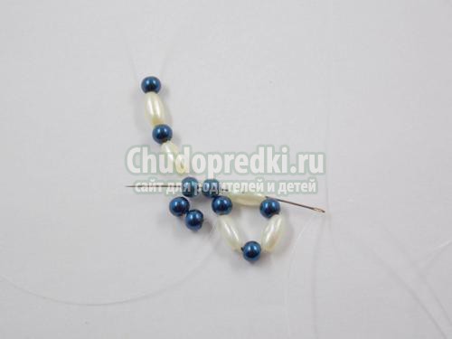 ёлочная игрушка. Шарик из бисера
