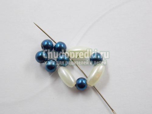 ёлочная игрушка. Шарик из бисера