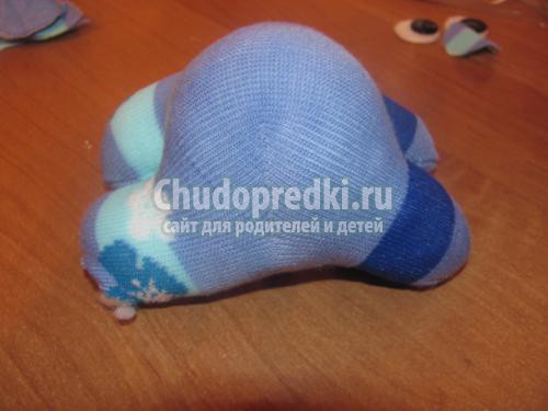 мягкая игрушка. Котик из носочков
