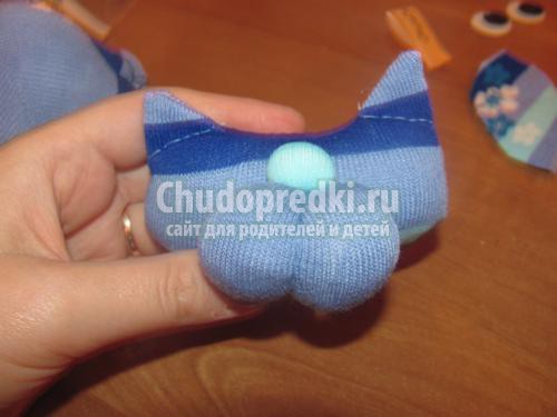 мягкая игрушка. Котик из носочков