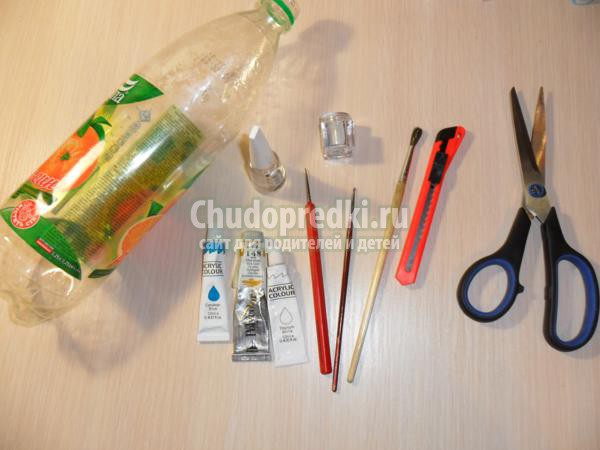 снежинки из пластиковых бутылок