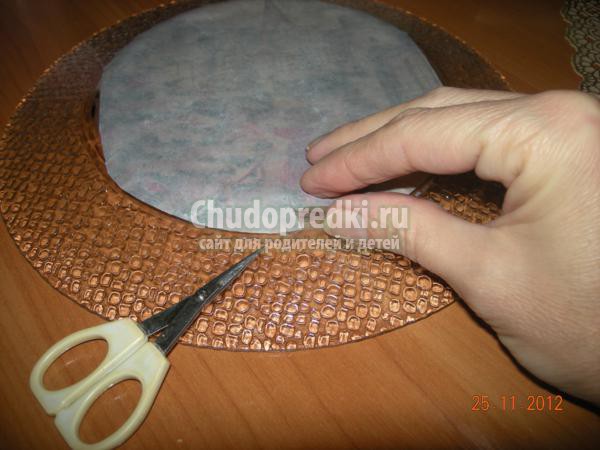 обратный декупаж тарелочки