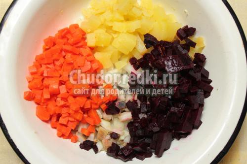 Винегрет с селедкой