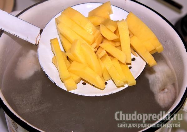 ароматный куриный суп с шампиньонами
