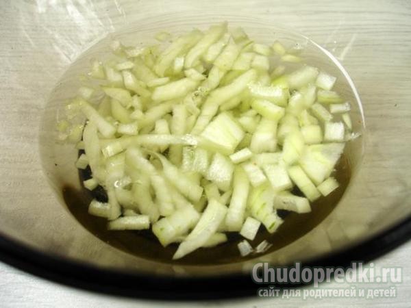 салат слоеный с ананасом и курицей. Сердце