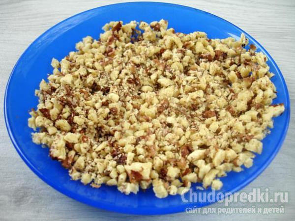 салат слоеный с ананасом и курицей. Сердце
