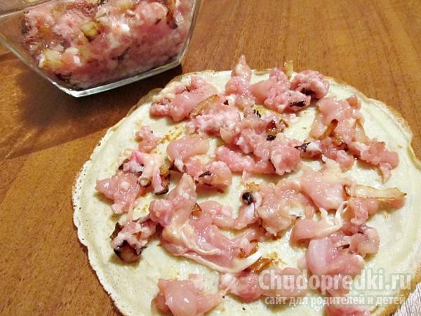 курица, фаршированная блинами