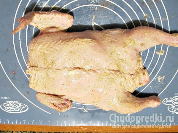 курица, фаршированная блинами
