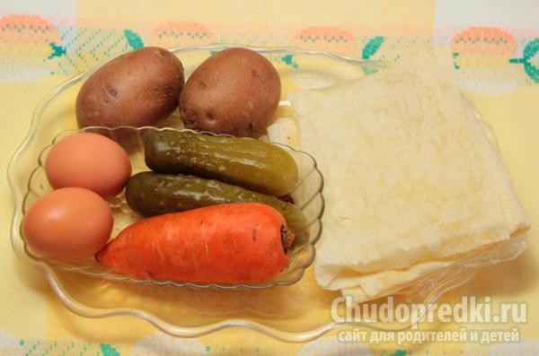 салат Оливье в корзиночке из лаваша