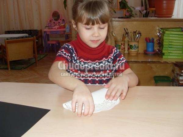 аппликация. Елочка из салфеток
