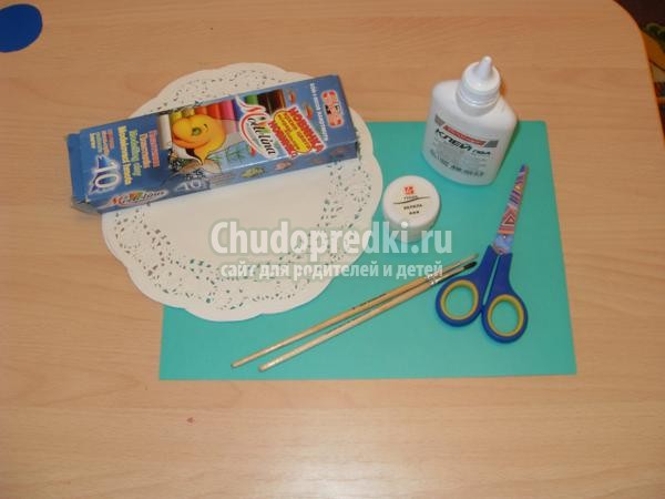 аппликация. Елочка из салфеток