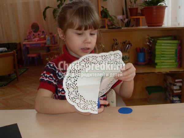 аппликация. Елочка из салфеток