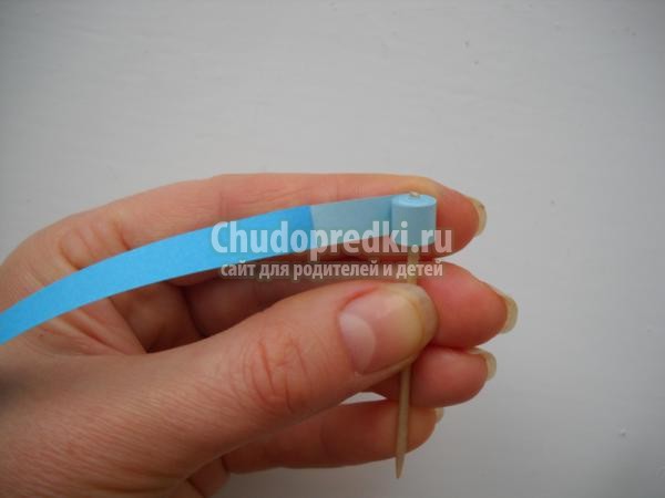 квиллинг. Картина с цветами