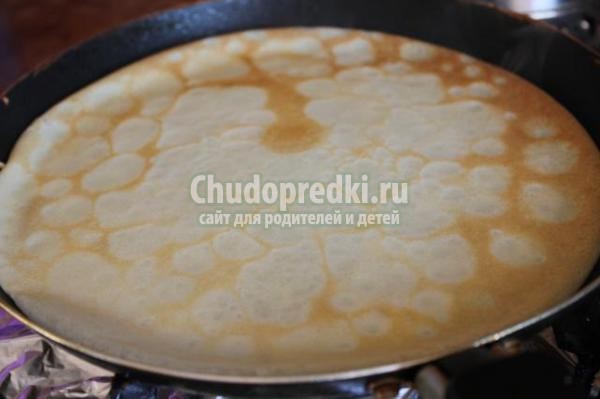 блинчики в кляре с копченой курицей