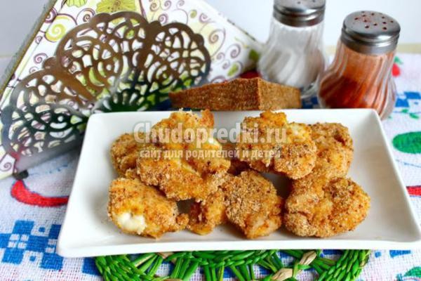 запеченное куриное филе в панировочных сухарях
