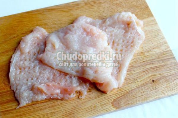 рулетики из куриного филе с сыром