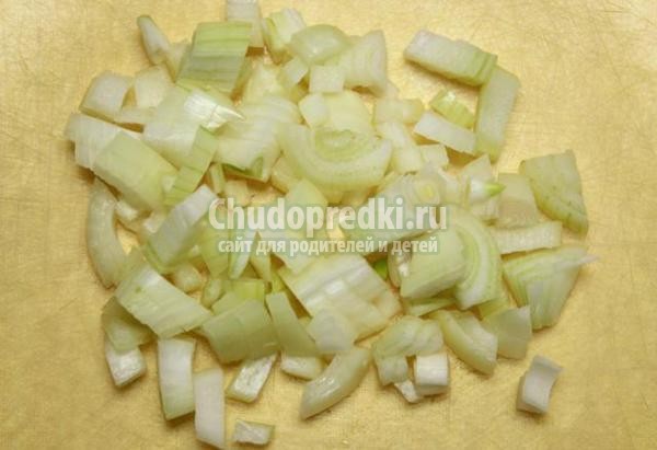 суп из курицы с сельдереем