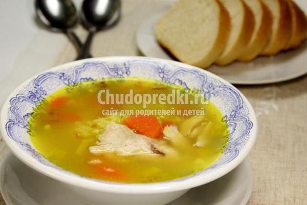 острый куриный суп с карри