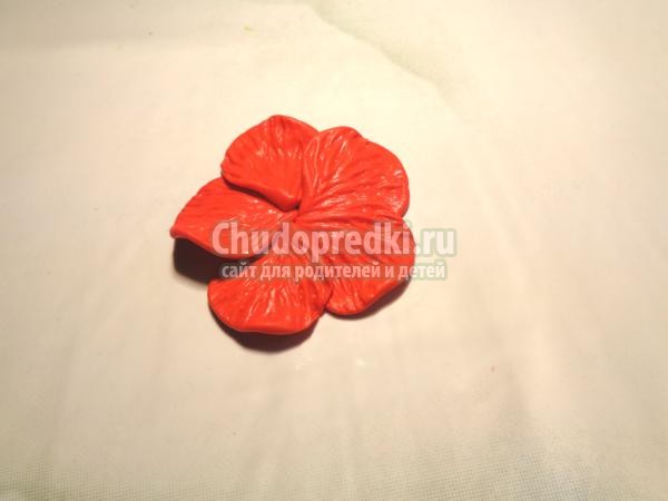 комплект из полимерной глины. Маки