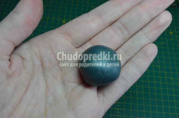 серёжки из полимерной глины. Лошадки