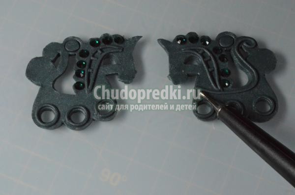 серёжки из полимерной глины. Лошадки