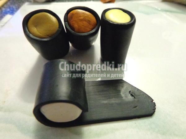 бусы из пластики. Мозаика