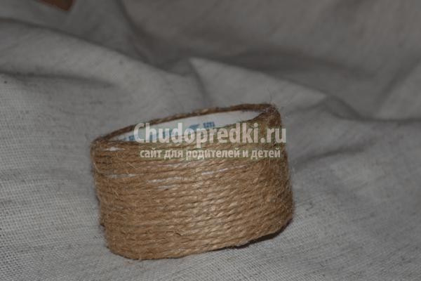 топиарий из кофейных зерен. Глобус