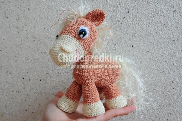 вязание крючком амигуруми. Лошадка 2014