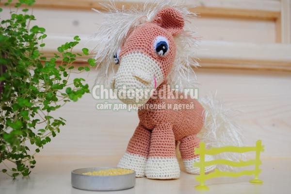 вязание крючком амигуруми. Лошадка 2014