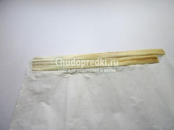 цветы из соломки. Лилия