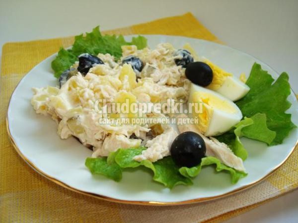 салат из курицы. Столичный