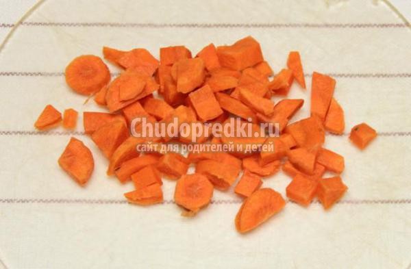 суп на курином бульоне с турецким горошком