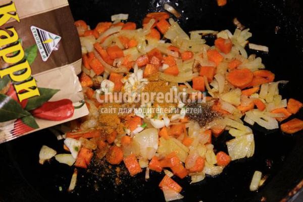 суп на курином бульоне с турецким горошком