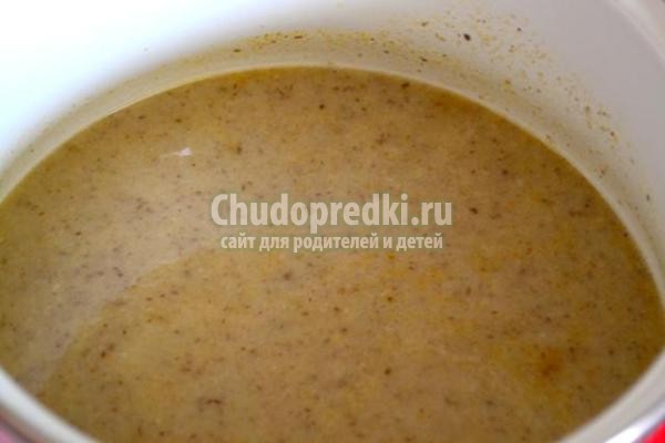 грибной суп-пюре на курином бульоне