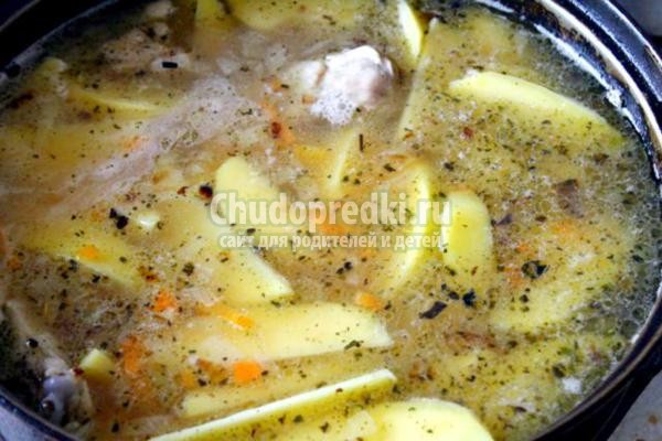 соус с курицей и овощами