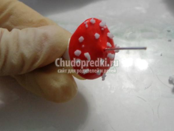 серьги мухомор из полимерной глины