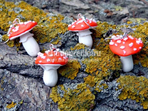 серьги мухомор из полимерной глины