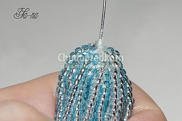 сережки-кисточки из бисера своими руками