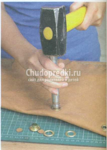 металлическая фурнитура на коже
